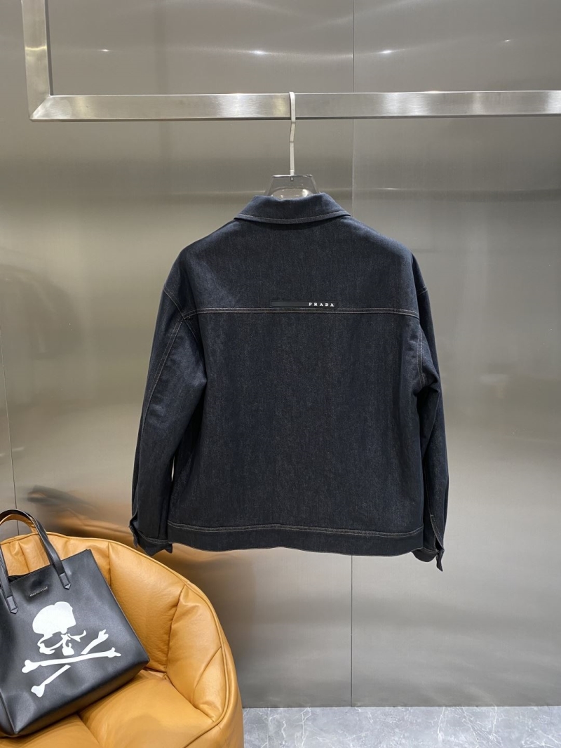 Pra*a outwear